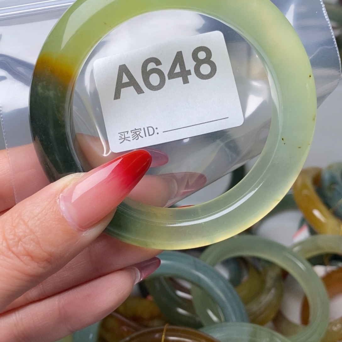 倾***5蛇纹石玉未镶嵌纯天然岫玉