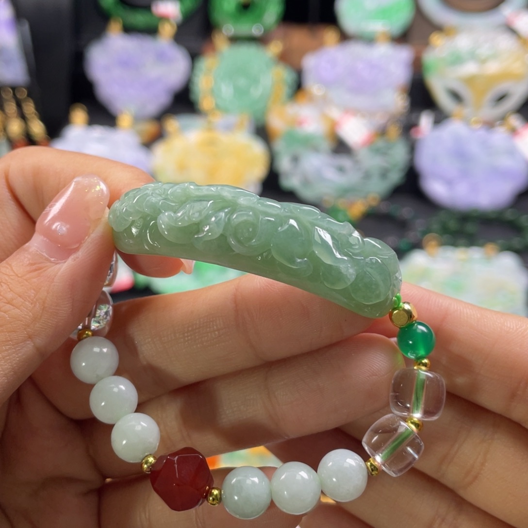 毛***a未镶嵌手链翡翠代编织