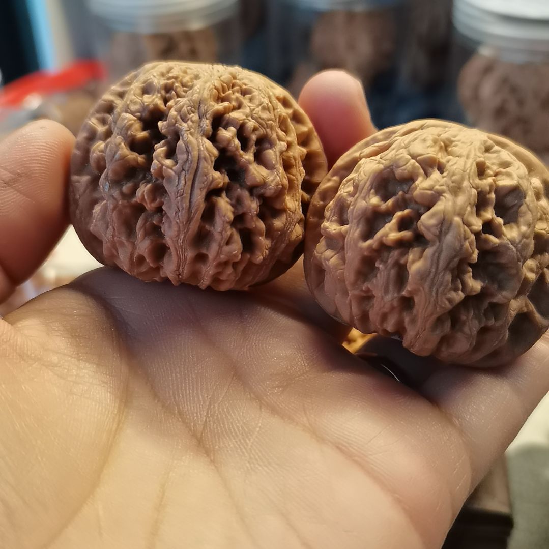 猴头核桃吊坠44粗筋