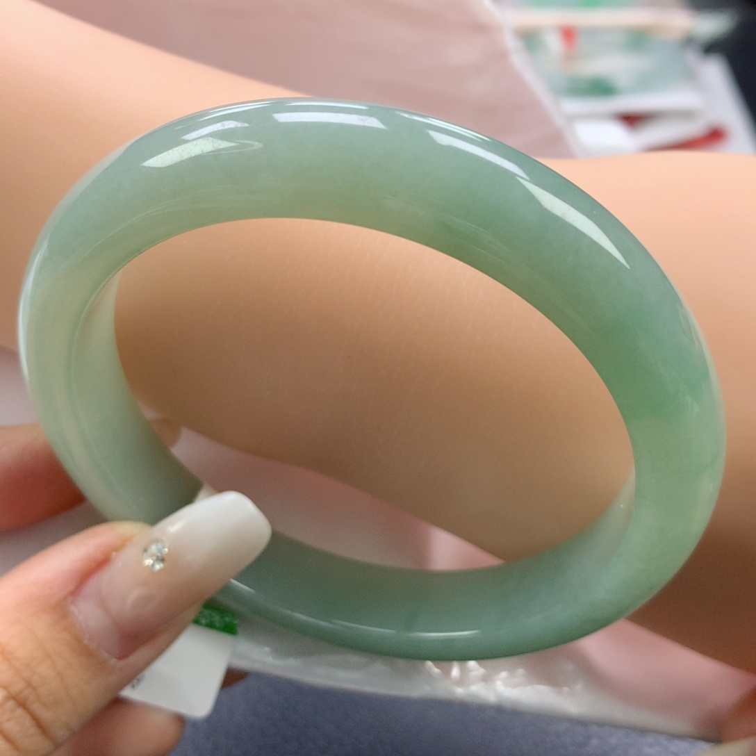 翡翠手镯未镶嵌63正