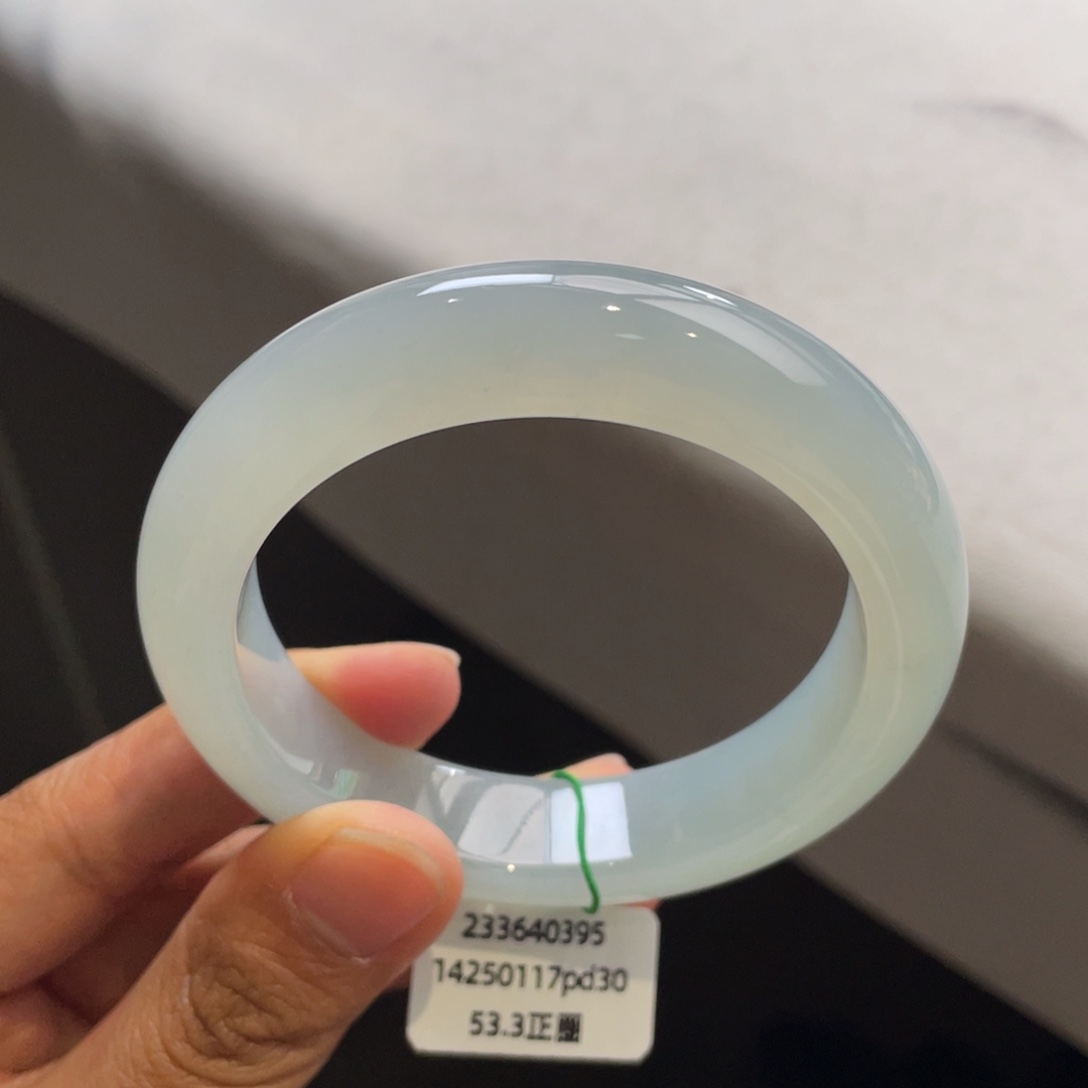 翡翠未镶嵌手镯冰胶淡晴底手镯【强推】