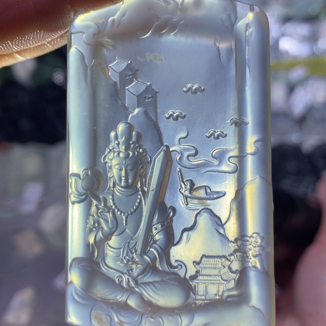 蛇纹石玉颈饰未镶嵌