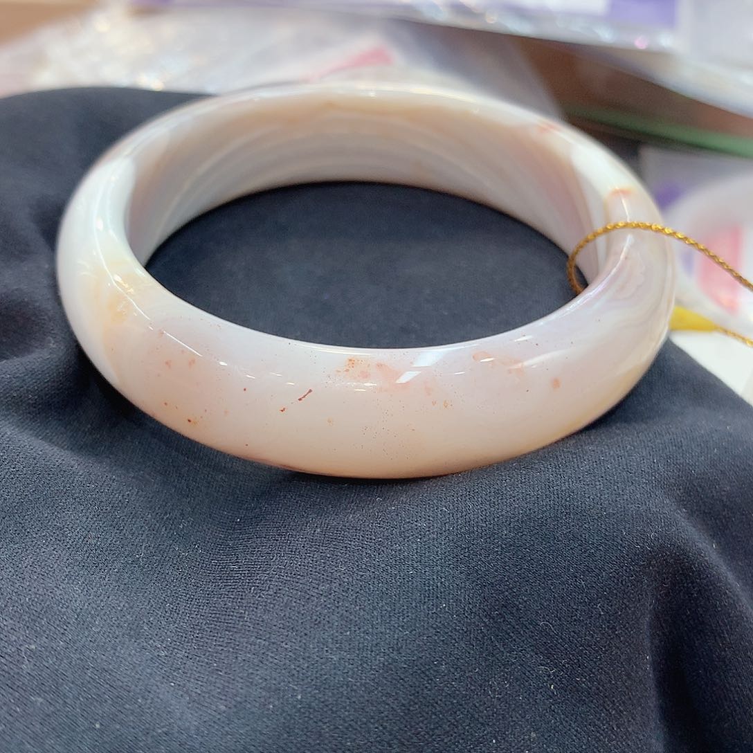 玛瑙/玉髓手镯未镶嵌905（瑕疵5758