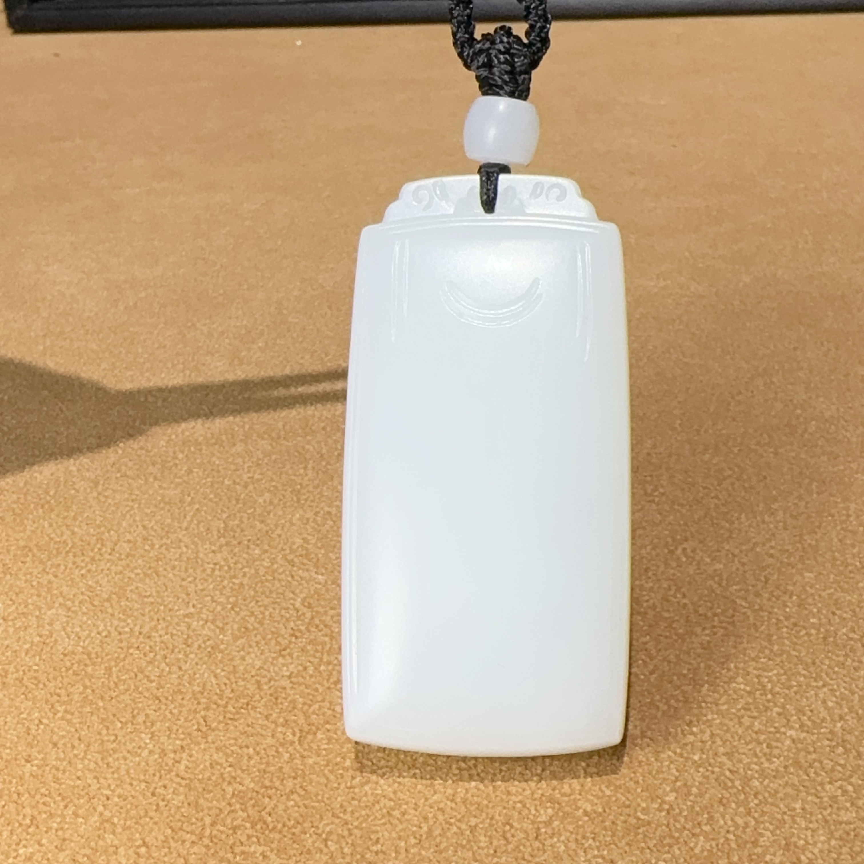 新疆和田玉平安无事牌52.4*25.8*12重41克