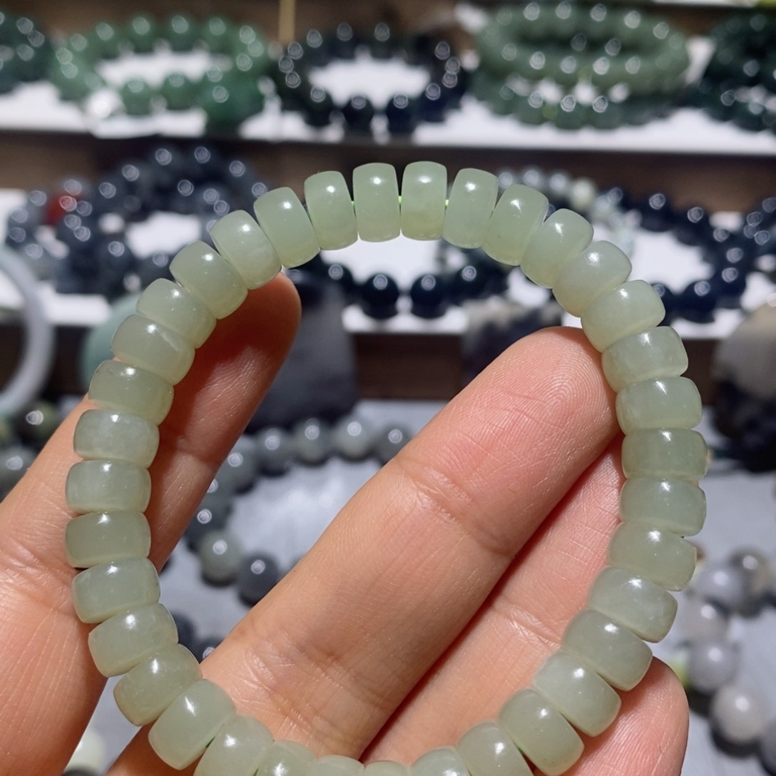 和田玉手链未镶嵌