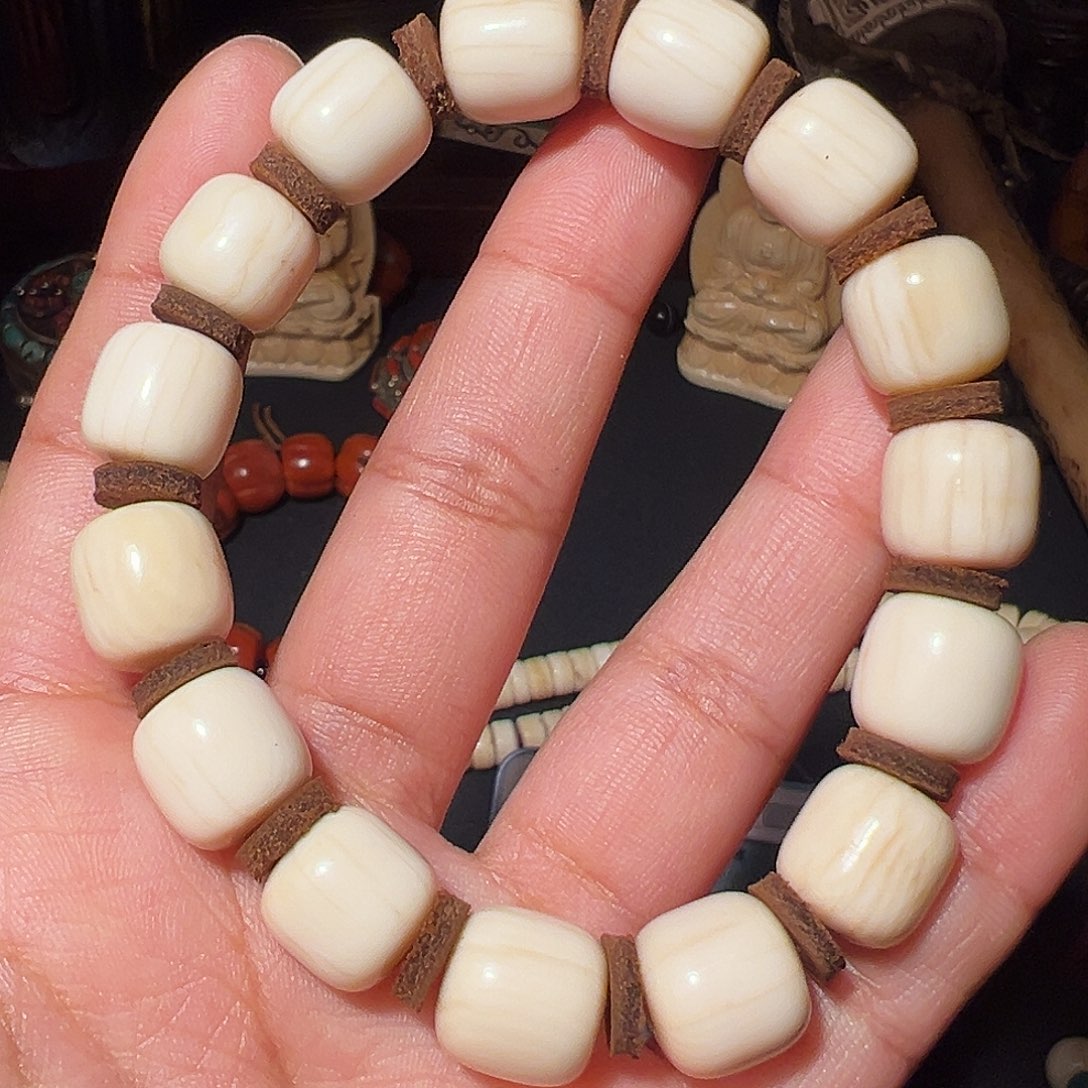 夜***珠非洲紫檀（红花梨）