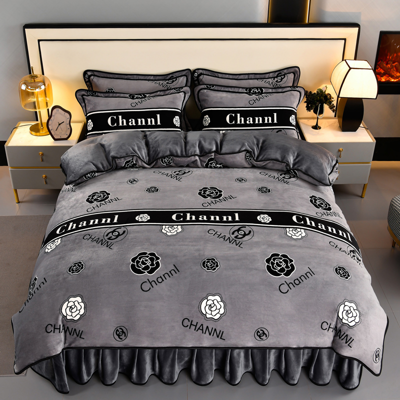 珀宝利秋冬床裙款高克重印花牛奶绒法兰绒四件套加厚保暖加绒被套