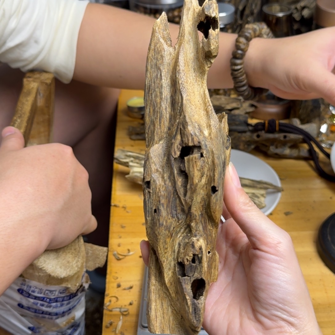 沉香沉香碎屑白棋品种块料84克