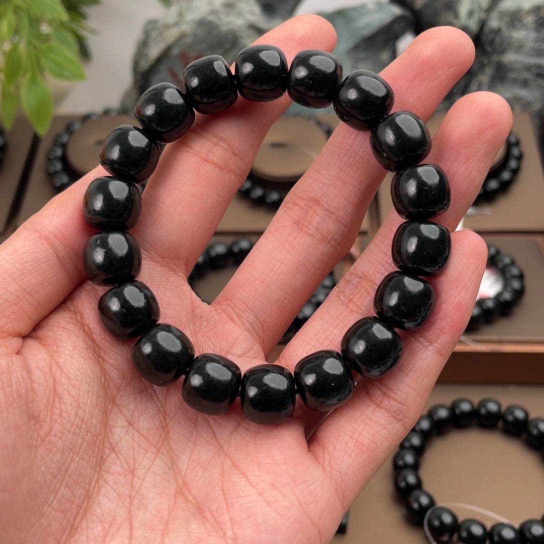 和田玉未镶嵌手链塔青过眼不过灯