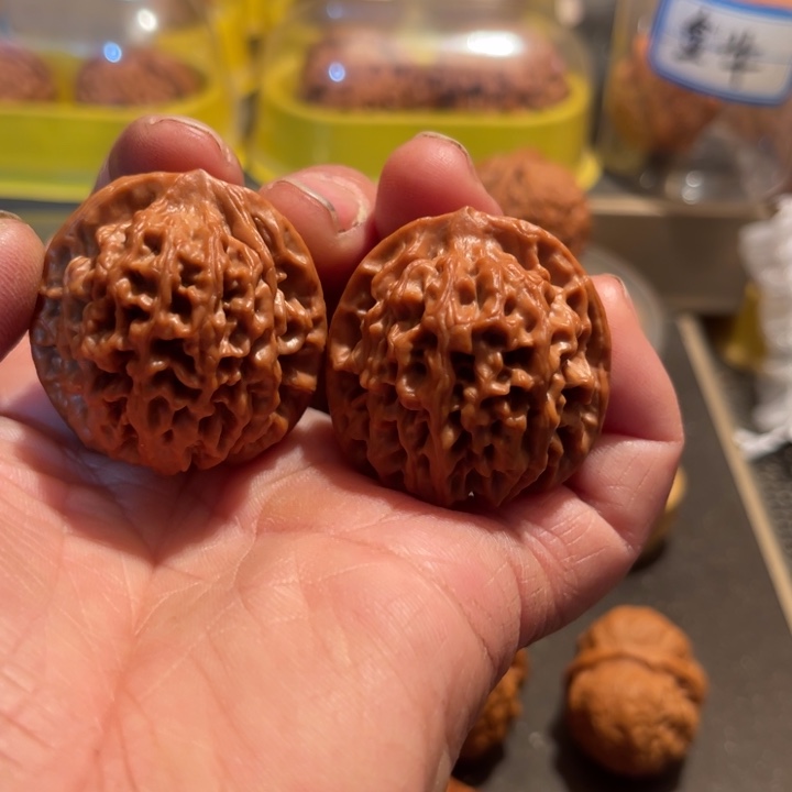 文玩核桃把件全品秦闷36