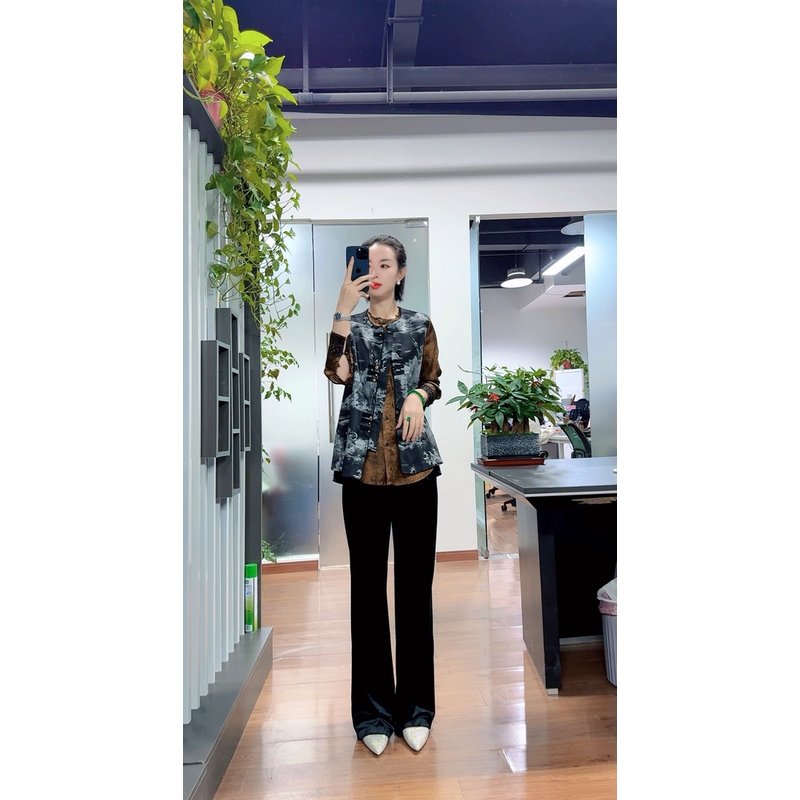 2025春装新款中国风改良版盘扣马甲上衣-695-2