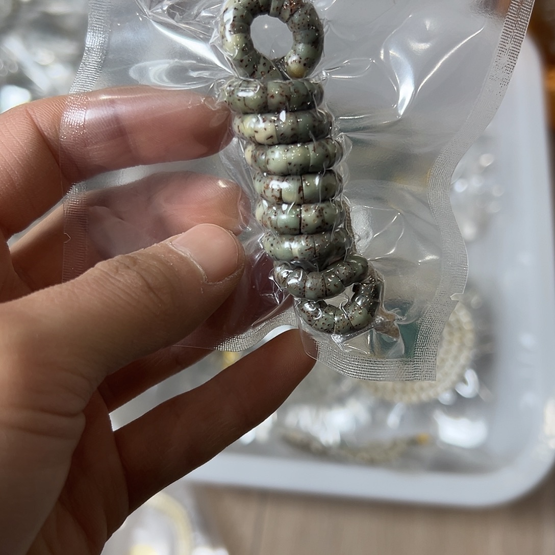 吊坠星月菩提6大肠长串，微氧化有连星，372