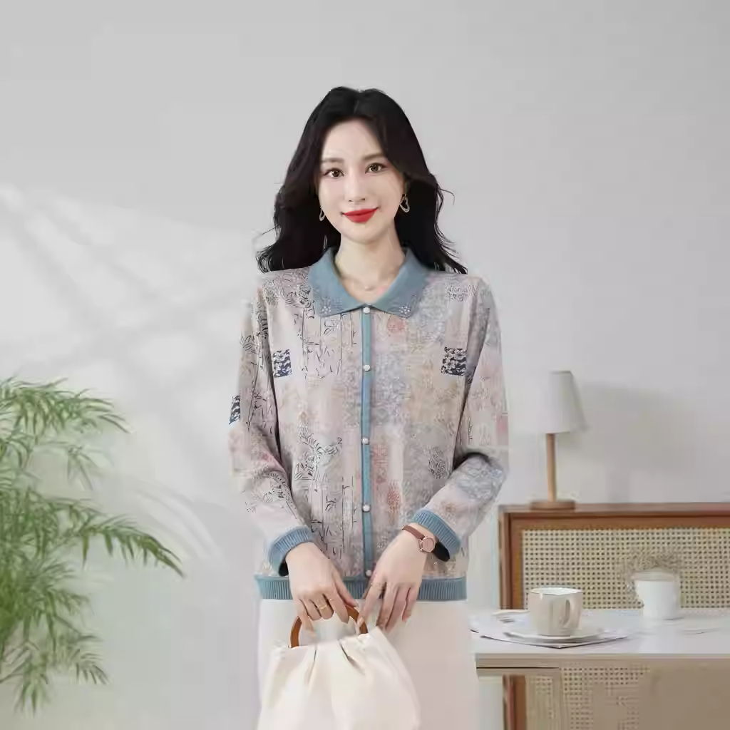 洋气中老年人女装妈妈秋装长袖T恤老太太衣服春秋外套60岁奶奶装