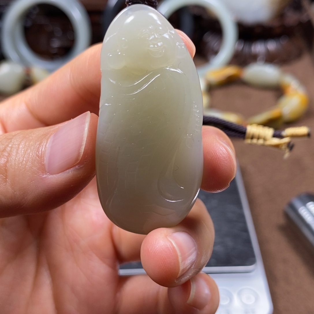 和田玉未镶嵌挂件