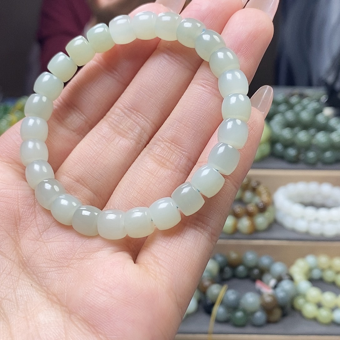 和田玉未镶嵌手链