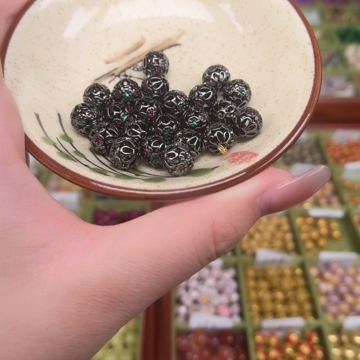 珐琅圆珠扣铜扣压襟盘扣