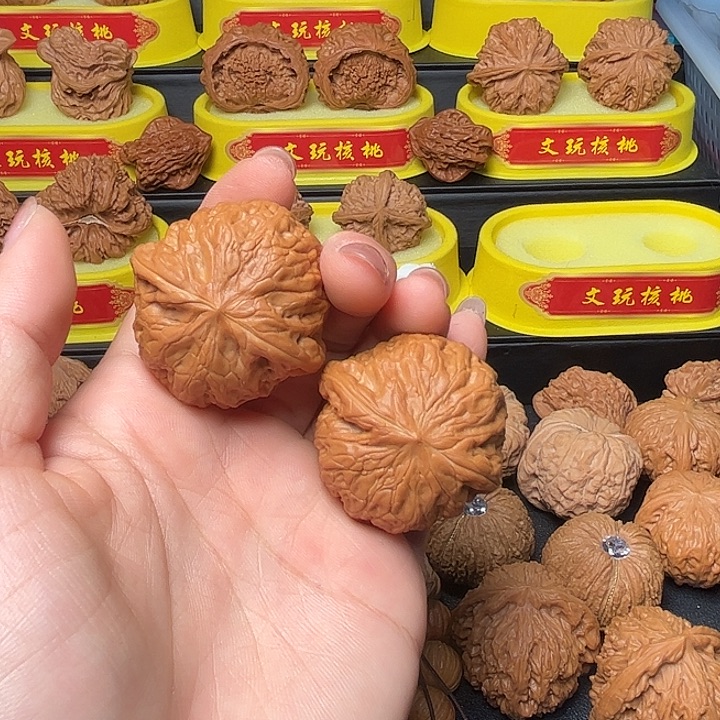 笑***经核桃铁锤妹妹文玩核桃40尺寸