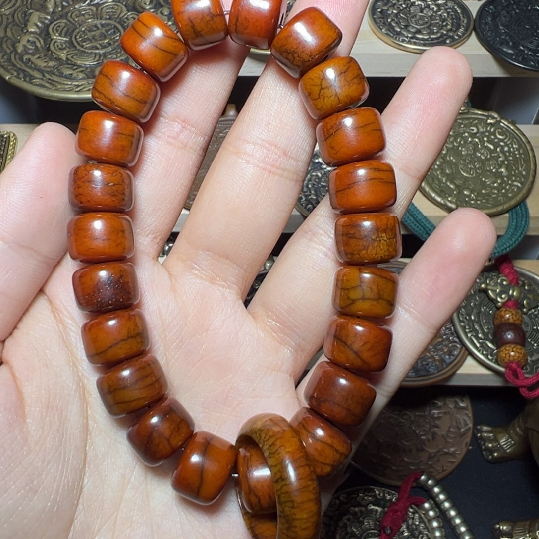 藏族-/：：///：；：////