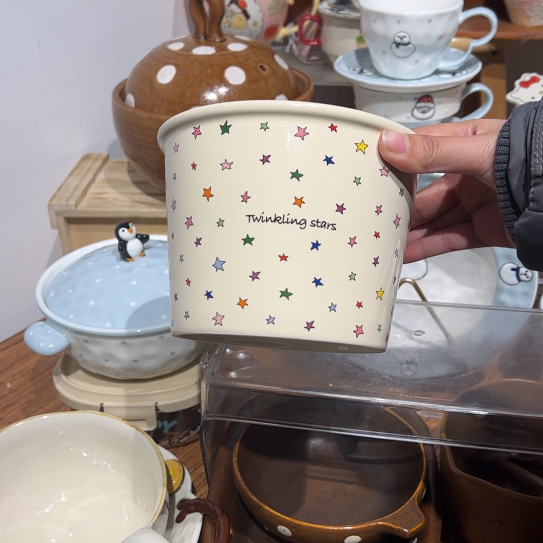 露思同款星星泡面桶