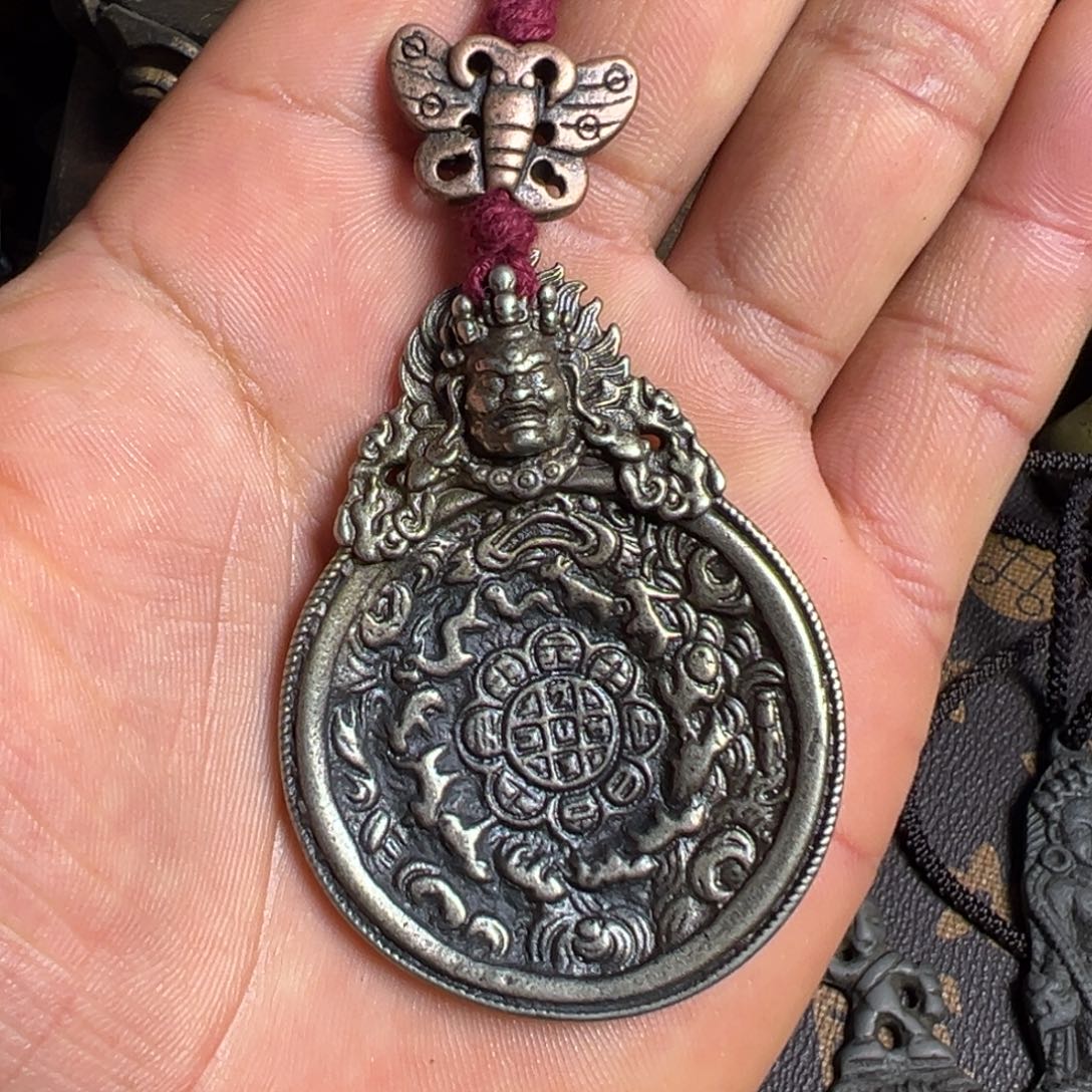 琉璃手工艺品谢谢