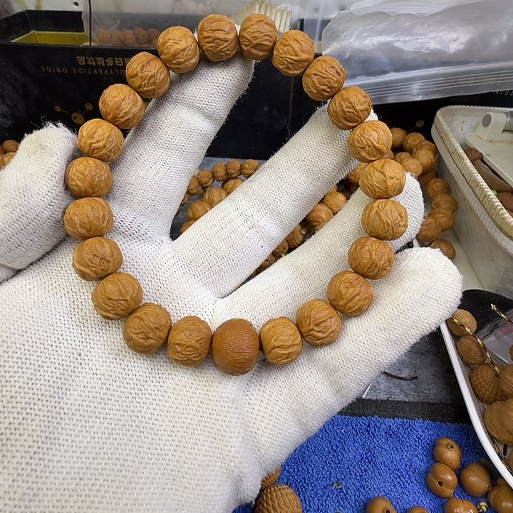猴头核桃手串猴头雕刻毒液手串