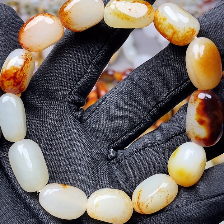 和田玉未镶嵌手链