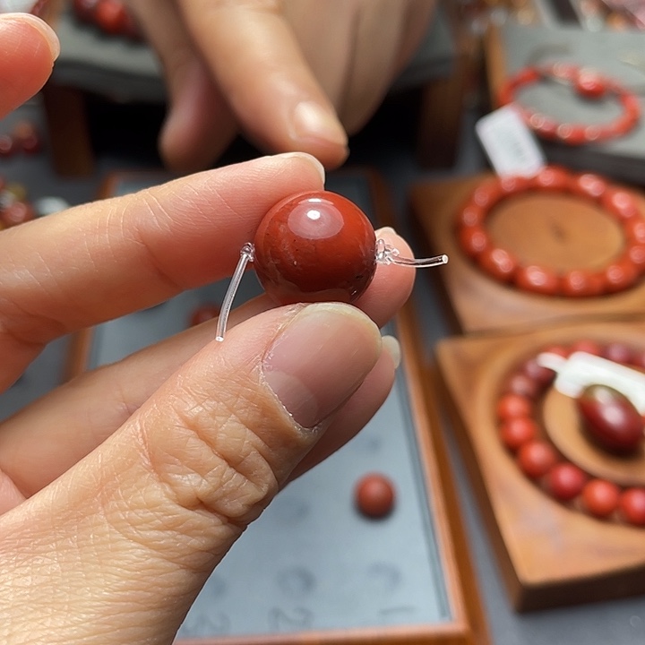 未镶嵌单珠15+多样性发1南红玛瑙