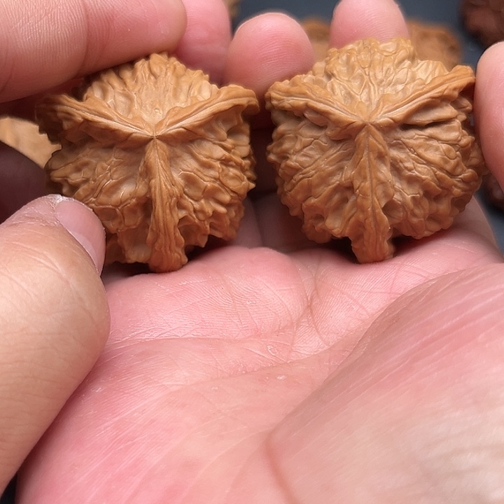 文玩核桃吊坠M****士我想要