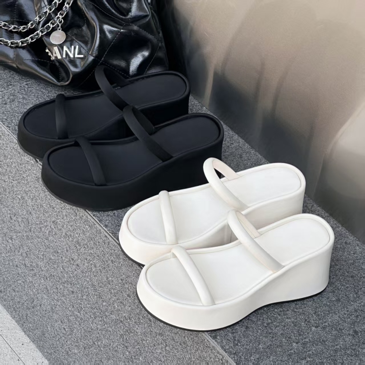 （唯品专属）7-7599新款厚底凉拖鞋女时尚百搭夏季坡跟韩版拖鞋女