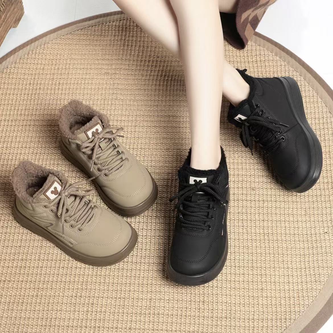 冬季加绒加厚雪地靴舒适百搭防滑耐磨时尚女士休闲棉鞋