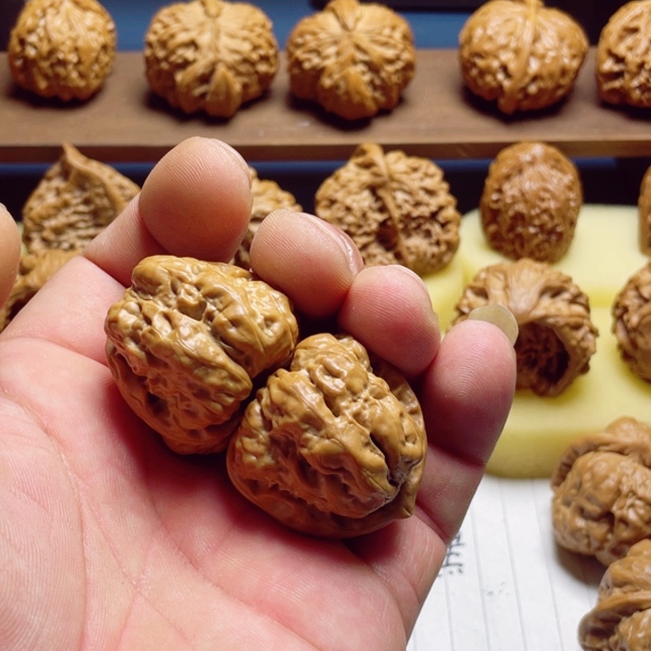 吹***风把件文玩核桃蛤蟆头