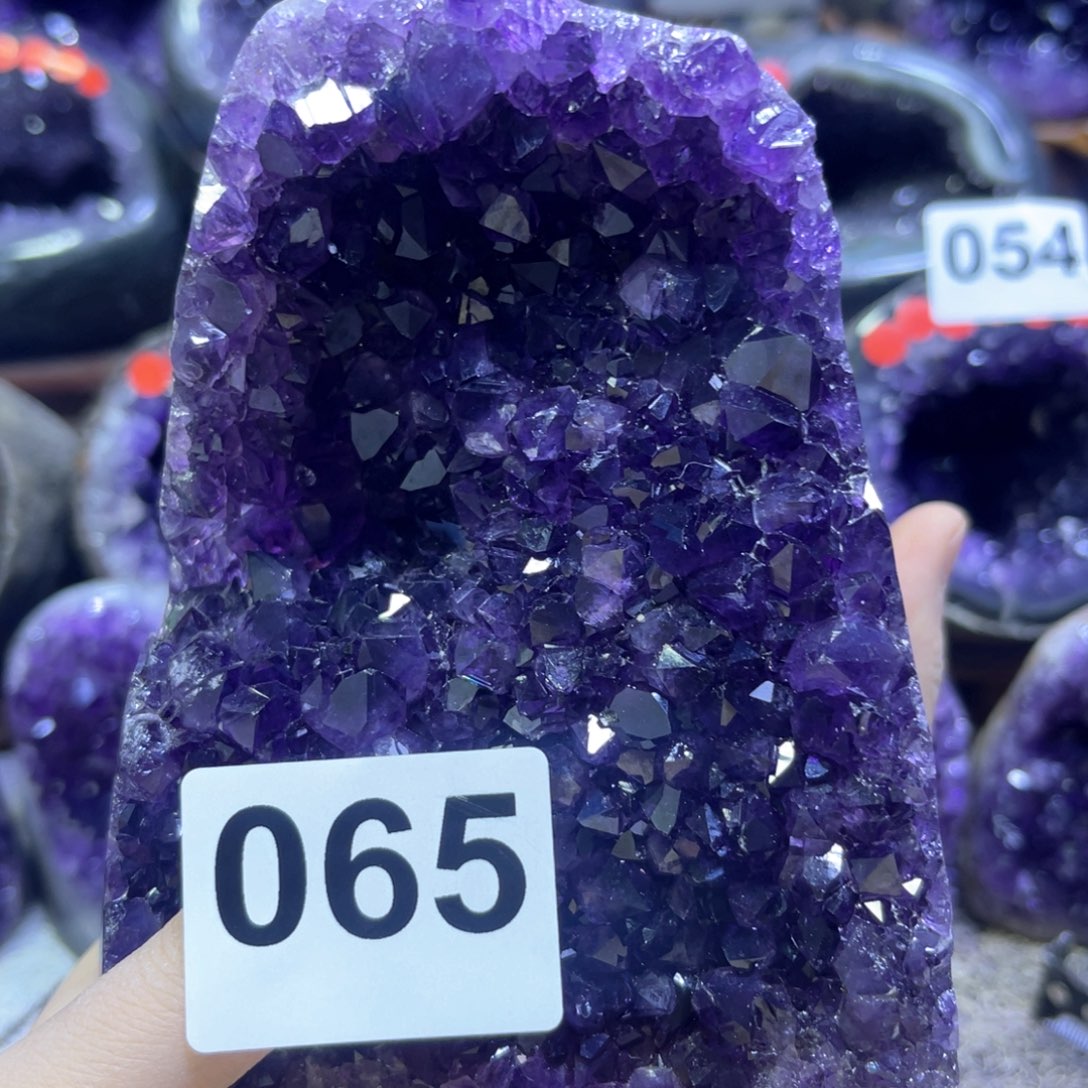 紫晶摆件未镶嵌紫水晶