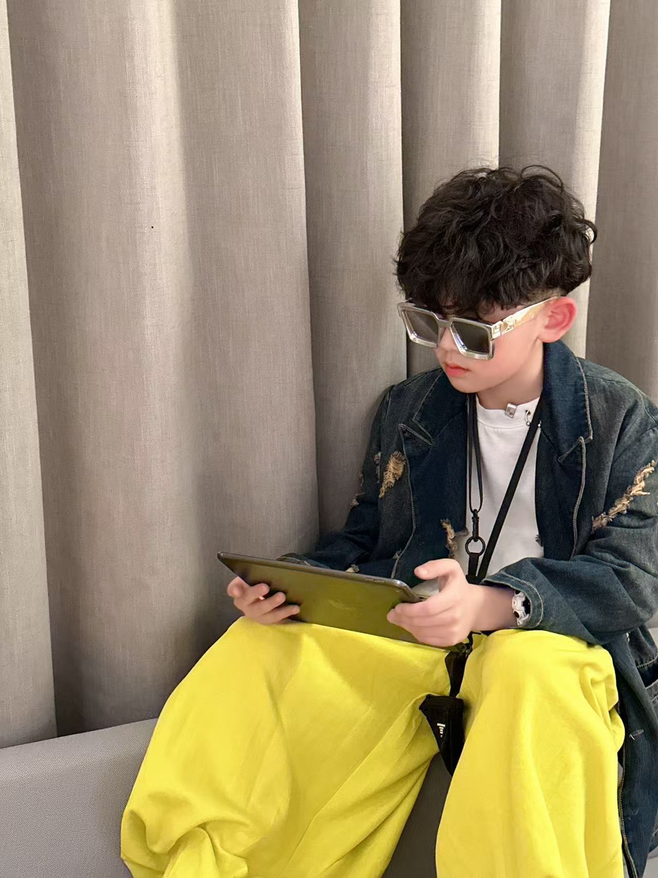 【西部牛仔】重工做旧西服牛仔外套，模特穿150，