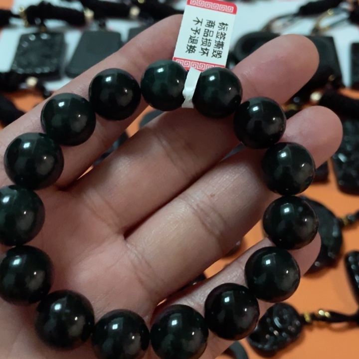 翡翠颈饰未镶嵌F***y手串