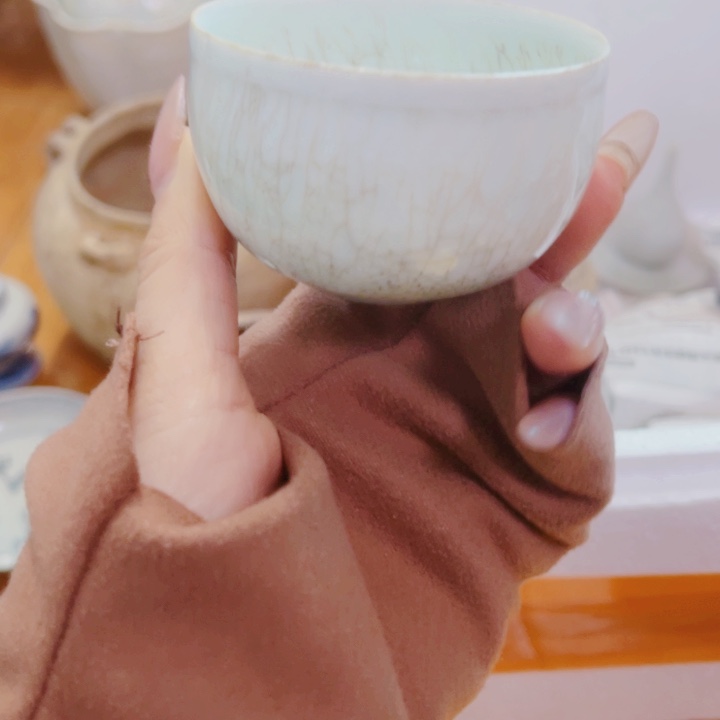 瓷片小*湖田影青杯子一只