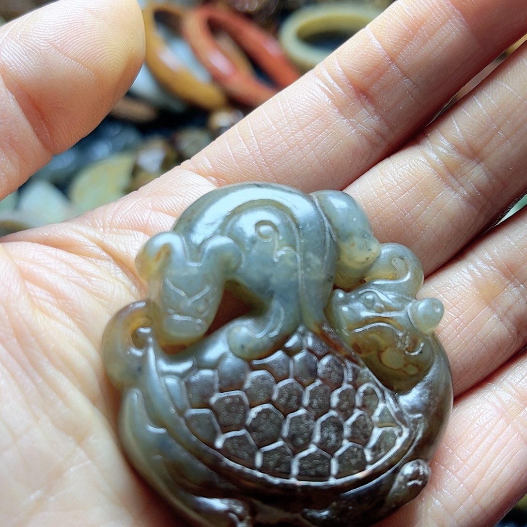 白玉菩提吊坠摆件