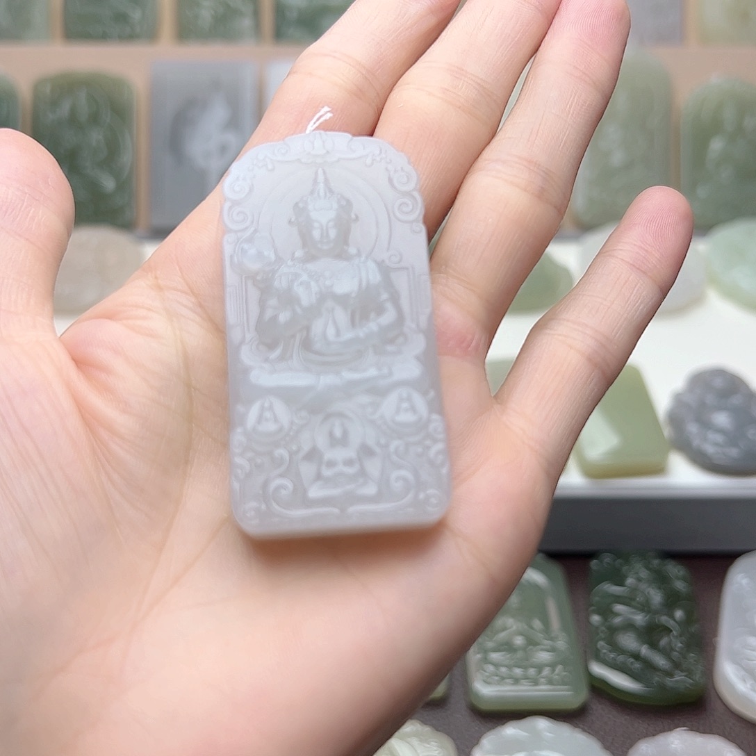 和田玉未镶嵌颈饰