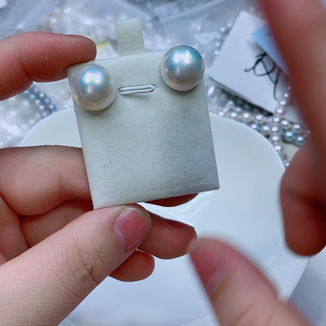 拼合珍珠（马贝珠）耳饰18K金镶嵌