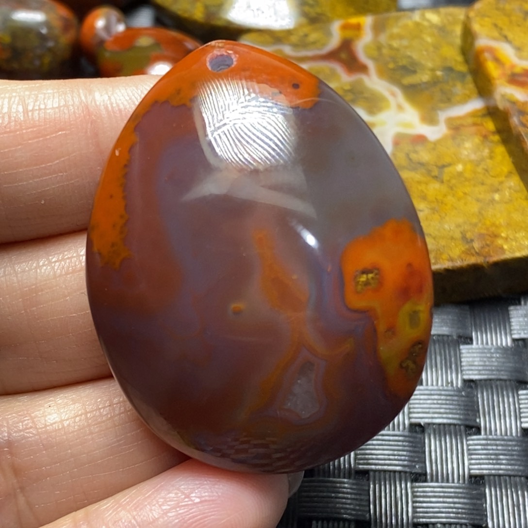 玛瑙/玉髓挂坠未镶嵌