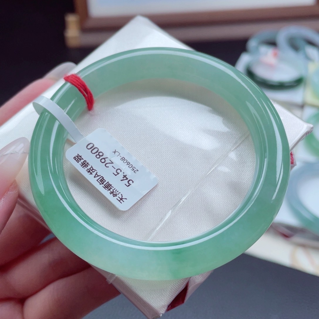 翡翠手镯未镶嵌54.8 冰润湖水绿 滋润清透 新货捡漏038