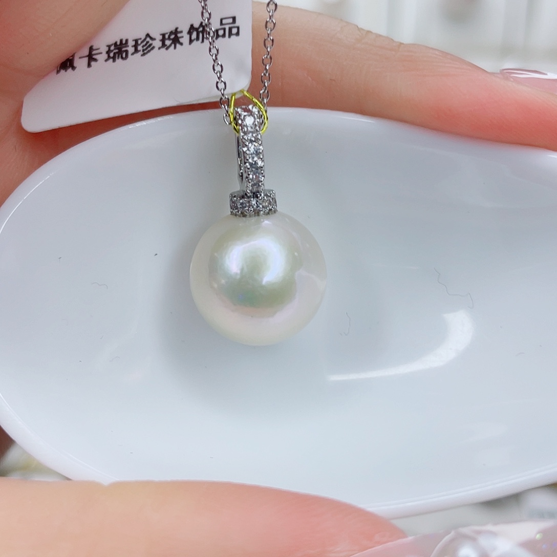 淡水珍珠吊坠(赠链)未镶嵌
