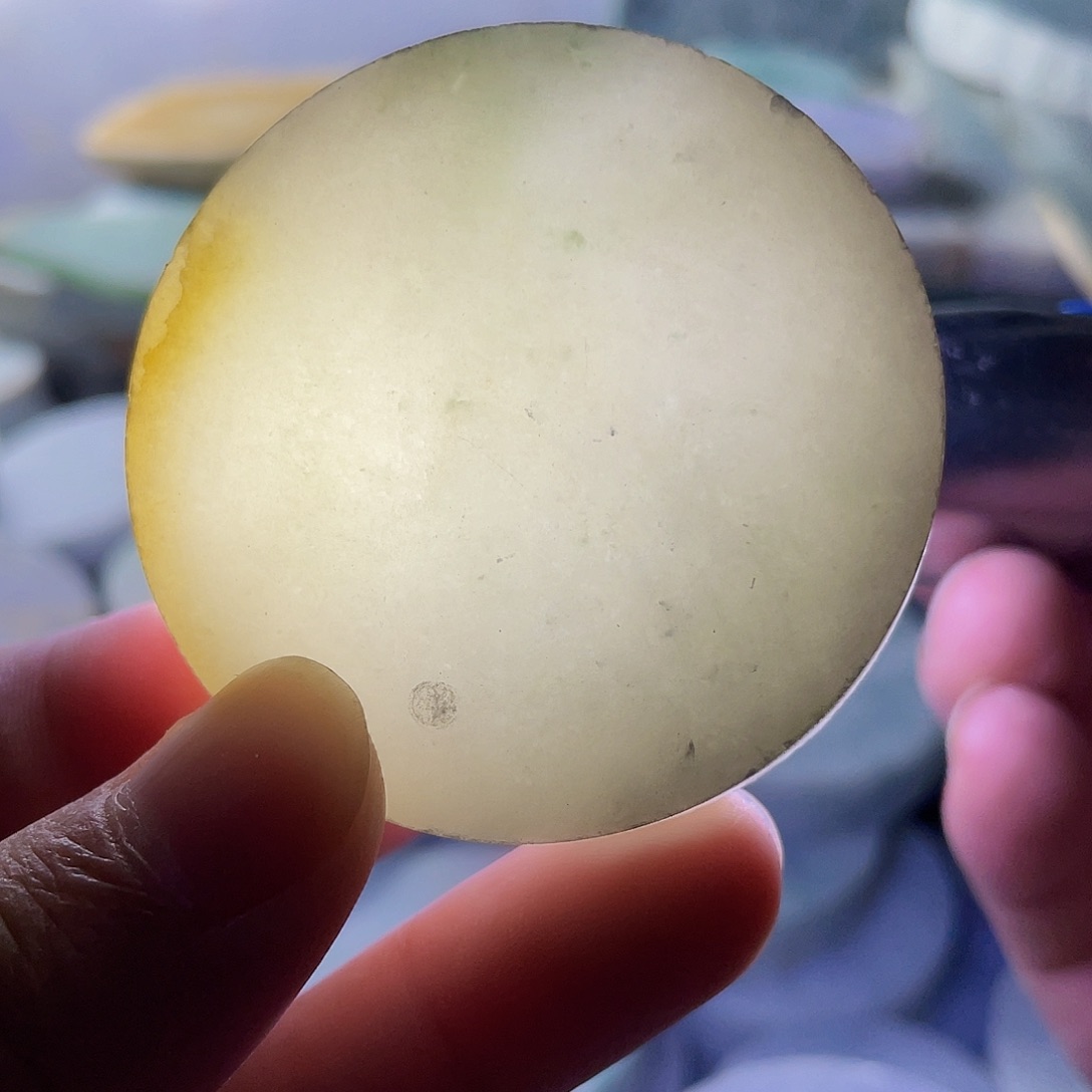 翡翠颈饰未镶嵌毛料48