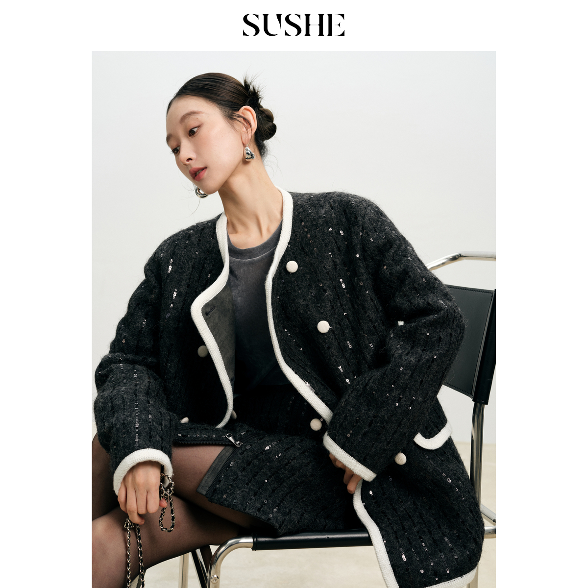 SUSHE潋滟奢感小香重工满绣珠片花呢黑色圆领外套半裙套装气质