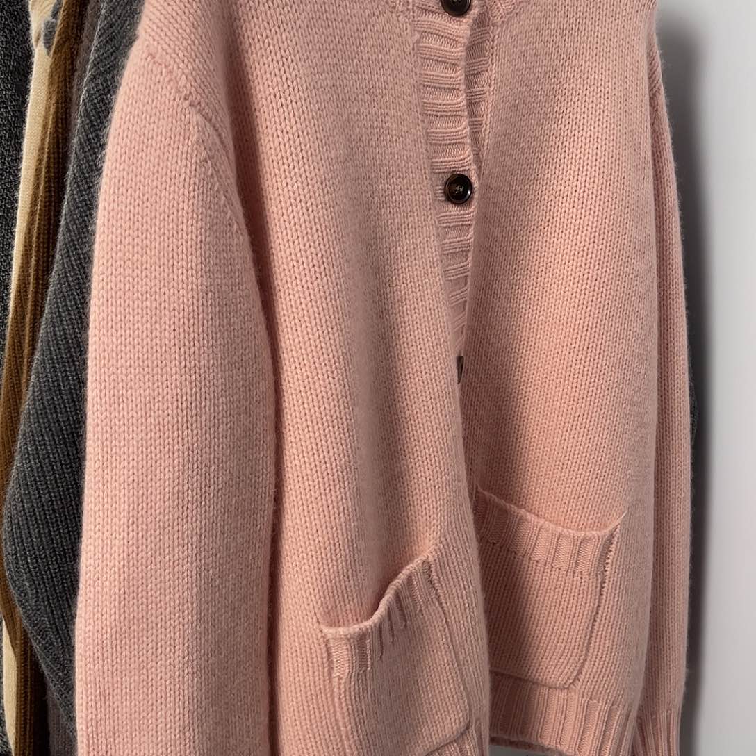 平面 带兜 羊绒 开衫