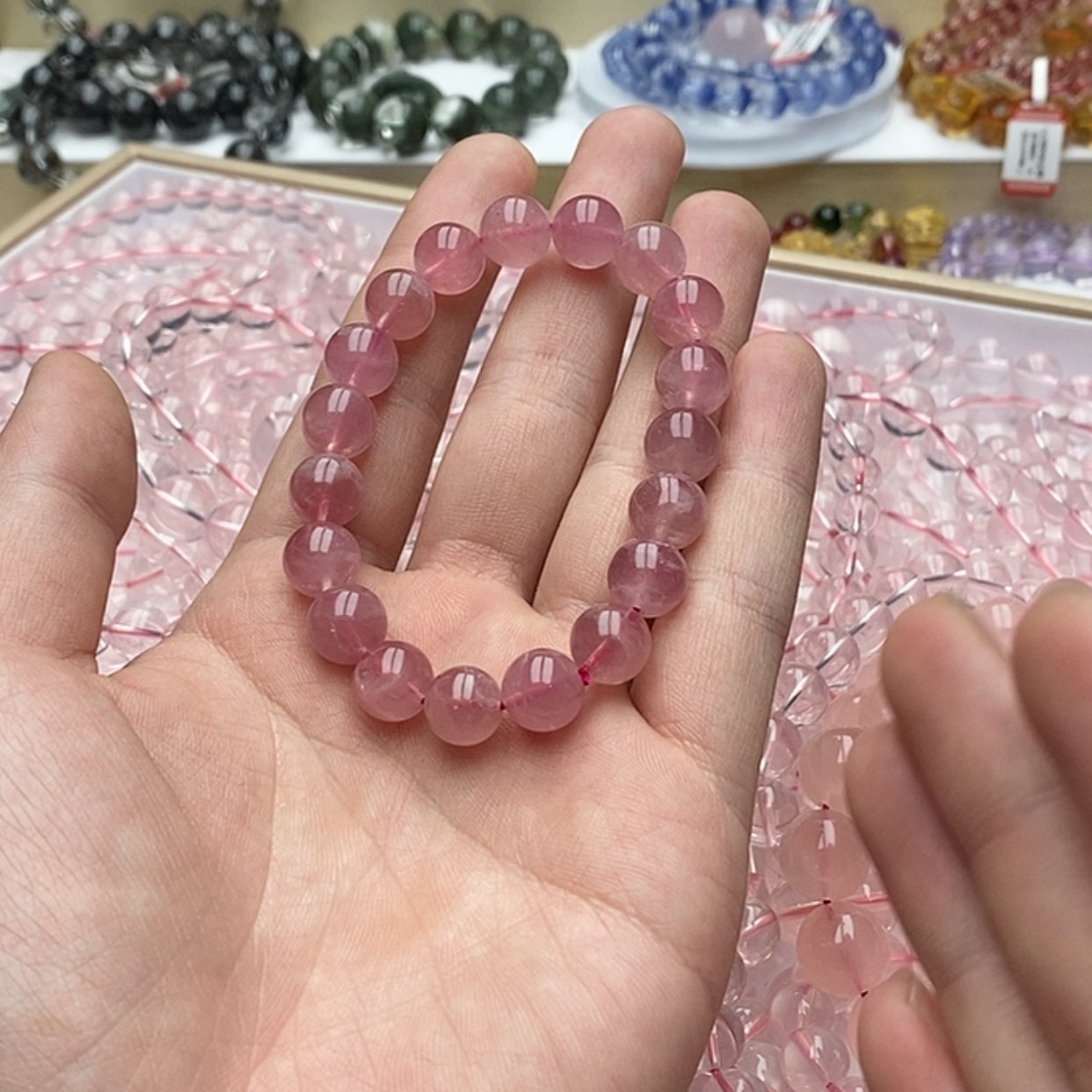 【闪购商品】水晶手链未镶嵌痛**具天然粉水