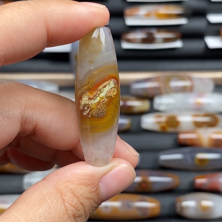 玛瑙/玉髓未镶嵌颈饰