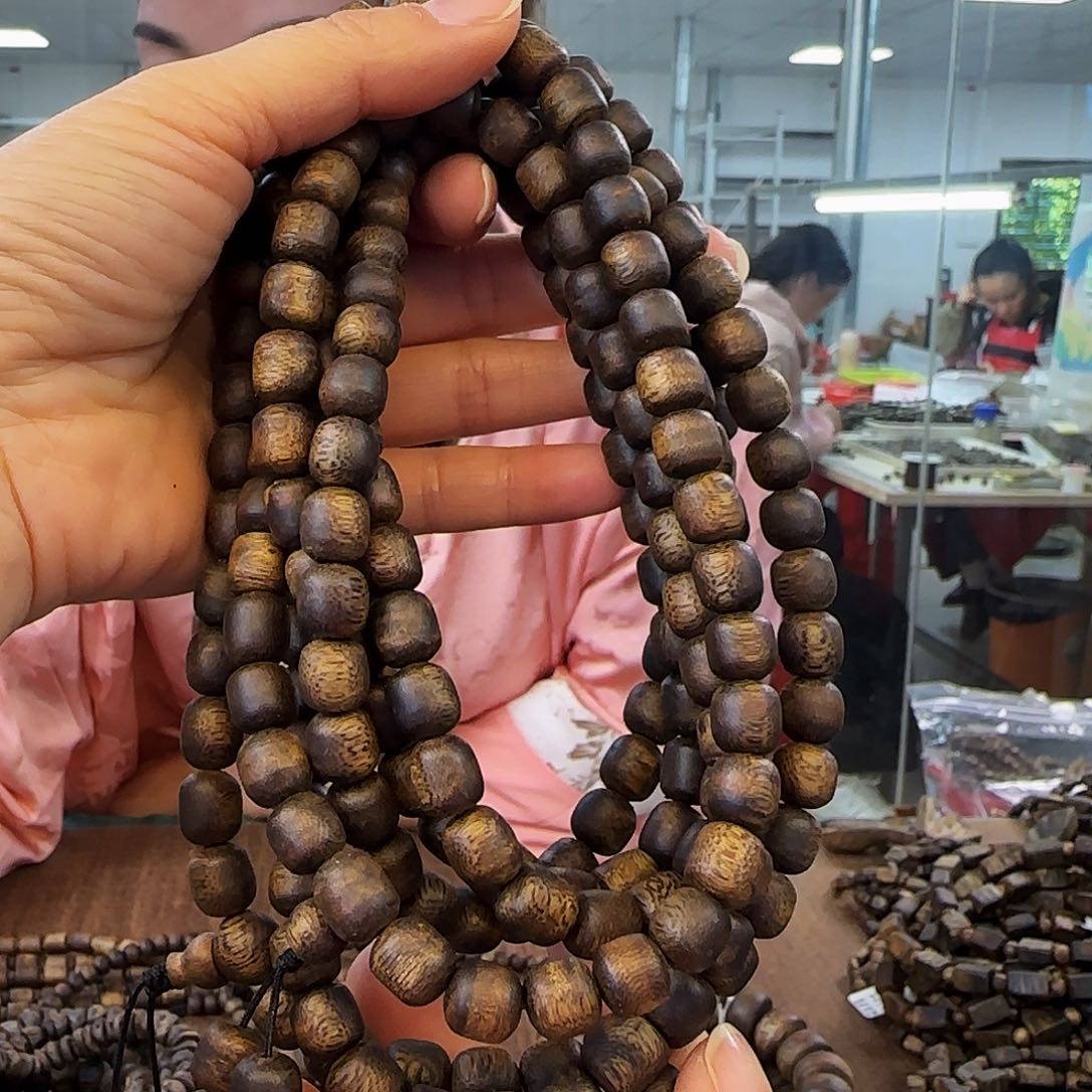 沉香手串多样性发货1条海南红棋99820