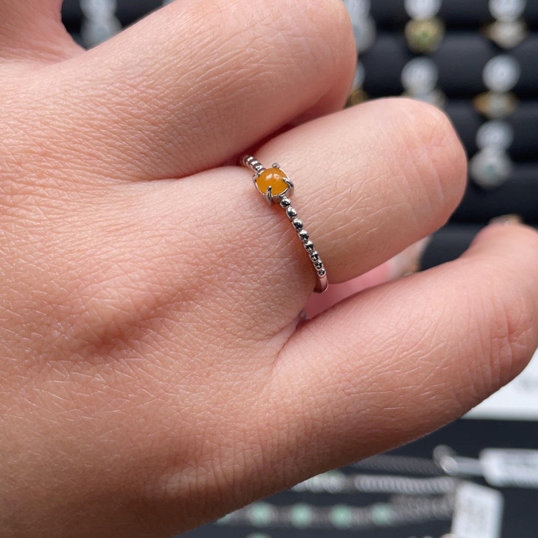 翡翠戒指银S925镶嵌戒指