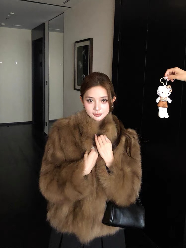 日光岛屿 环保仿狐狸毛皮草外套女冬季爆款毛毛大衣33372#