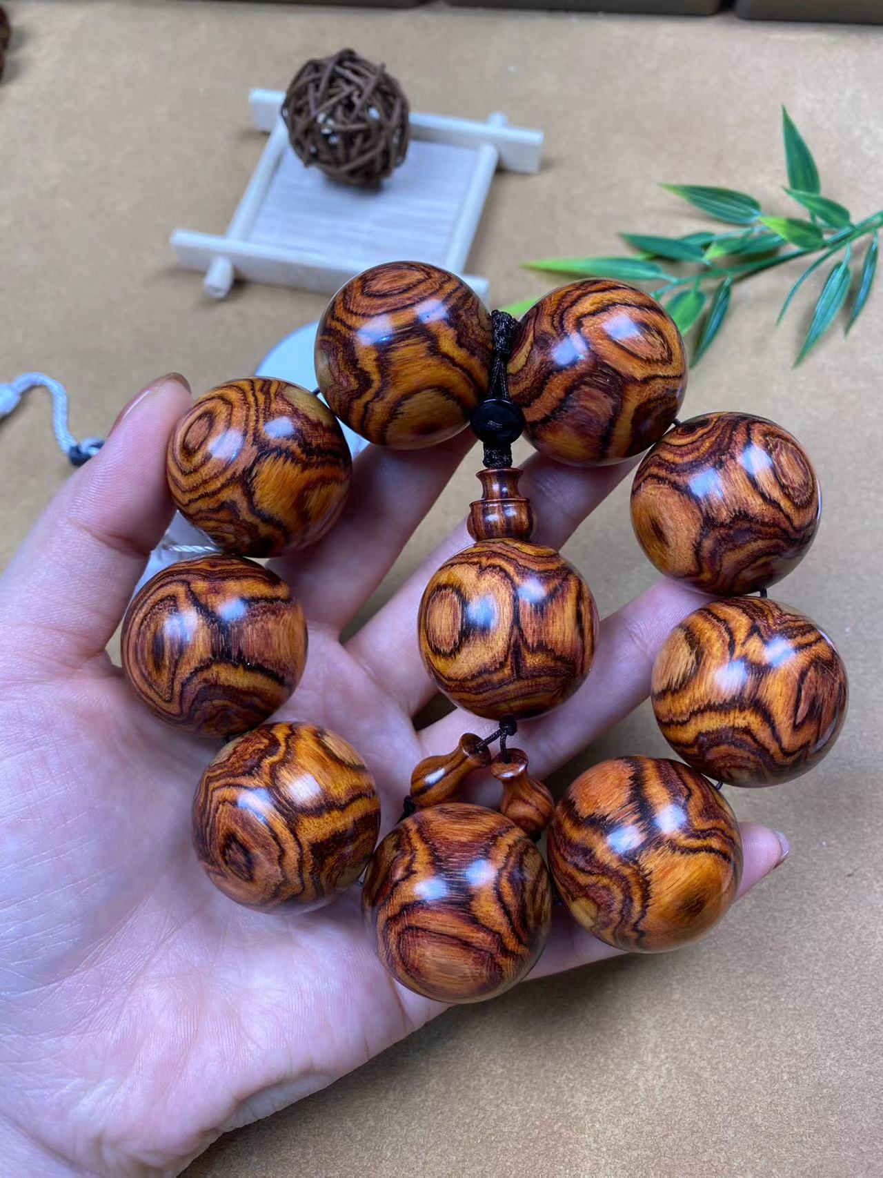 海南黄花梨大黑线满纹脸谱鬼脸3.0规格